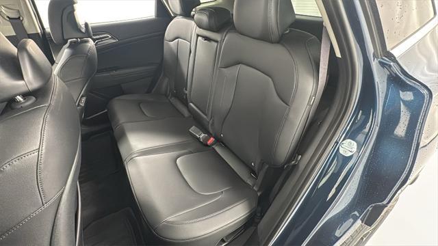 new 2025 Kia Sportage Hybrid car, priced at $28,538