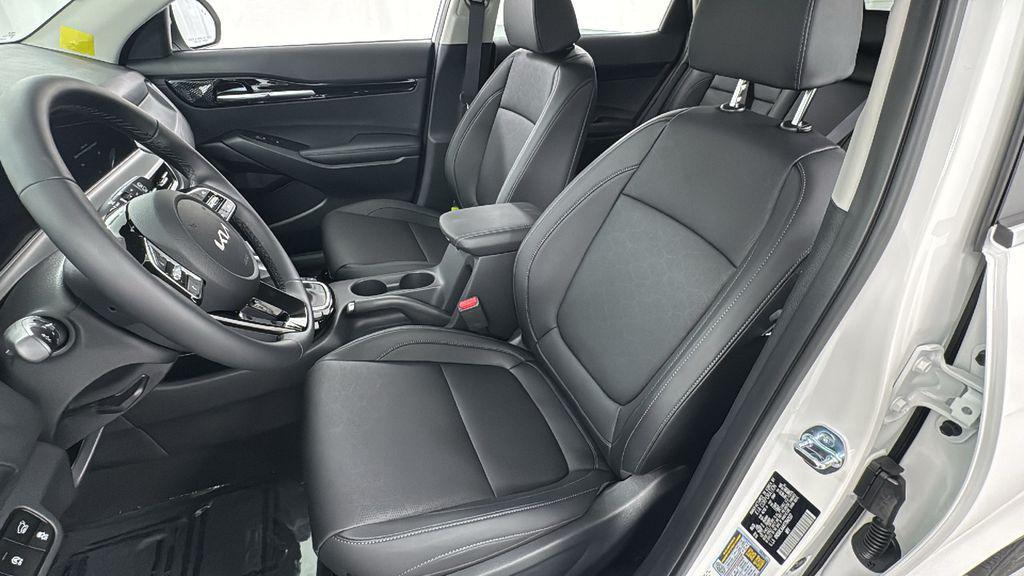 new 2026 Kia Seltos car, priced at $27,347