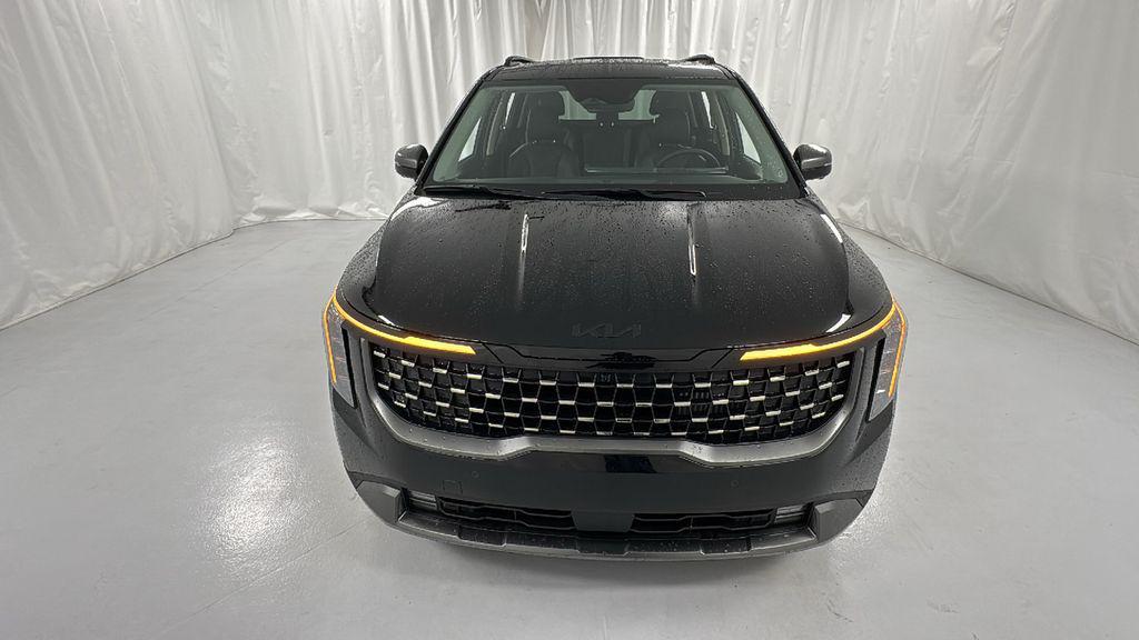 new 2026 Kia Carnival Hybrid car, priced at $47,048
