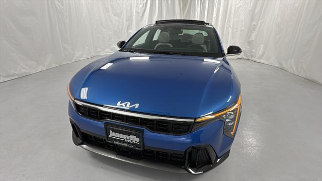 new 2025 Kia K4 car, priced at $23,067