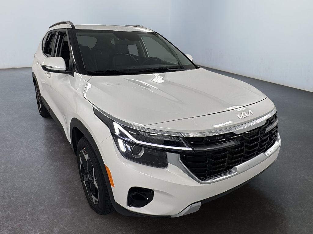 new 2026 Kia Seltos car, priced at $27,278