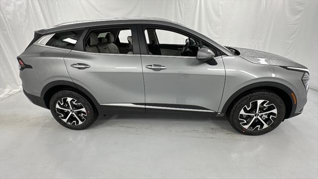 new 2025 Kia Sportage car, priced at $27,759