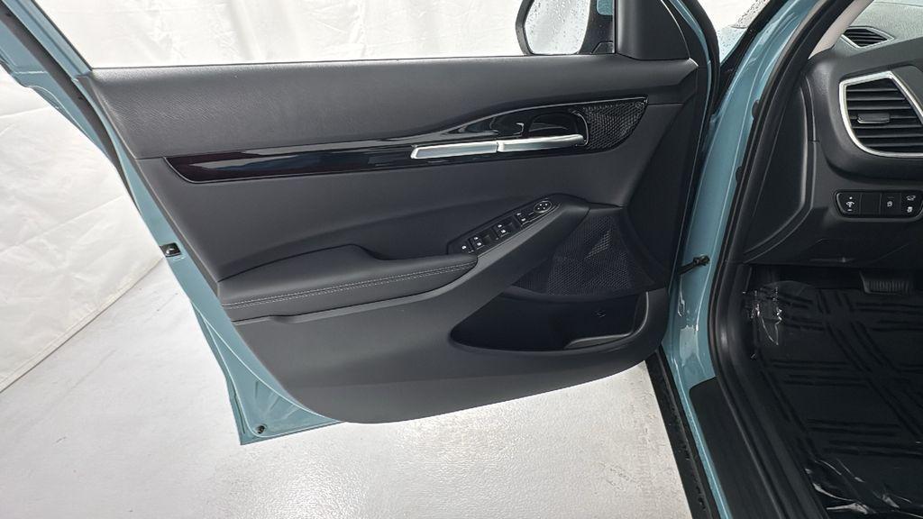 new 2026 Kia Seltos car, priced at $26,978
