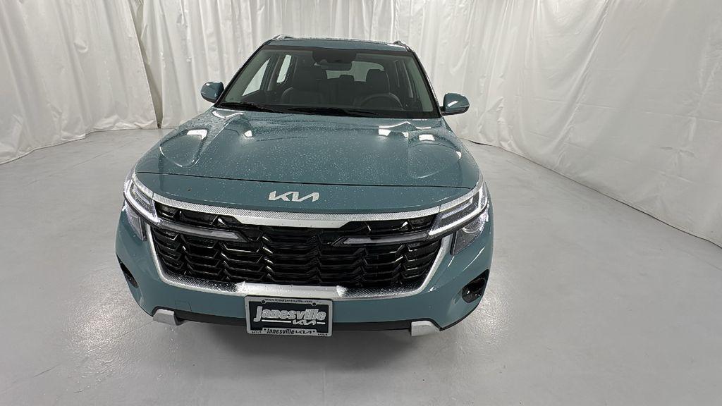 new 2026 Kia Seltos car, priced at $26,978