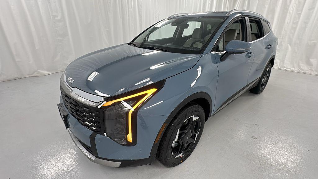 new 2026 Kia Sportage Hybrid car, priced at $31,768