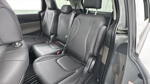 new 2026 Kia Carnival car, priced at $42,187
