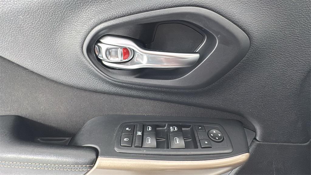 used 2017 Jeep Cherokee car, priced at $9,878
