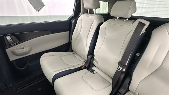 new 2026 Kia Carnival Hybrid car, priced at $44,687
