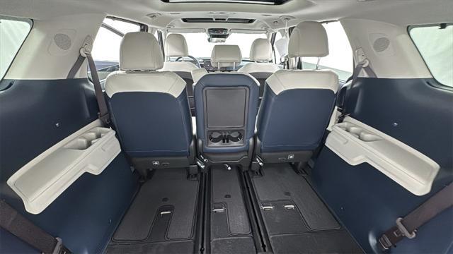 new 2026 Kia Carnival Hybrid car, priced at $44,687