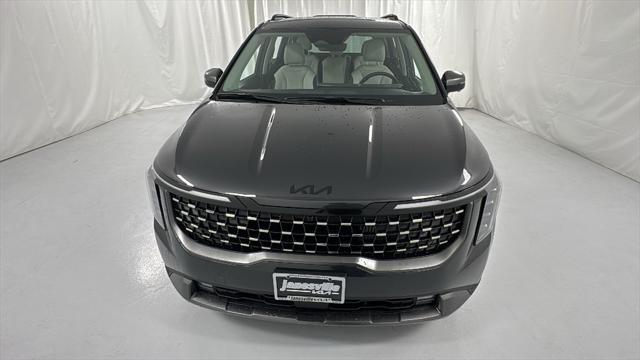 new 2026 Kia Carnival Hybrid car, priced at $44,687