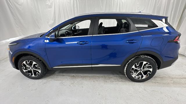 new 2025 Kia Sportage car, priced at $27,537