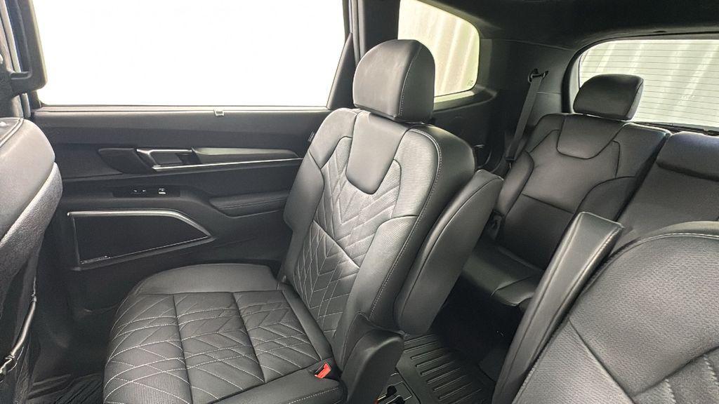 new 2025 Kia Telluride car, priced at $49,687