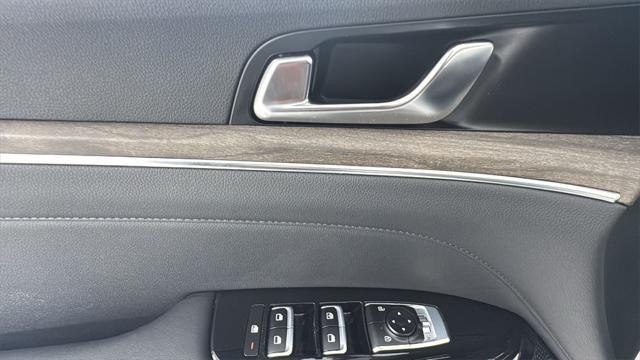 used 2023 Kia K5 car, priced at $25,987