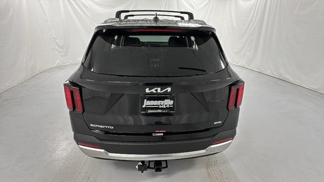 new 2025 Kia Sorento Hybrid car, priced at $34,752