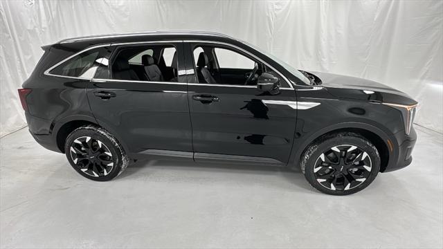 new 2025 Kia Sorento car, priced at $35,502