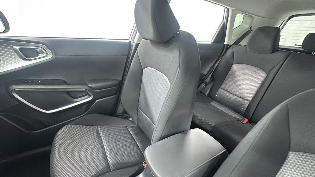 new 2025 Kia Soul car, priced at $19,287