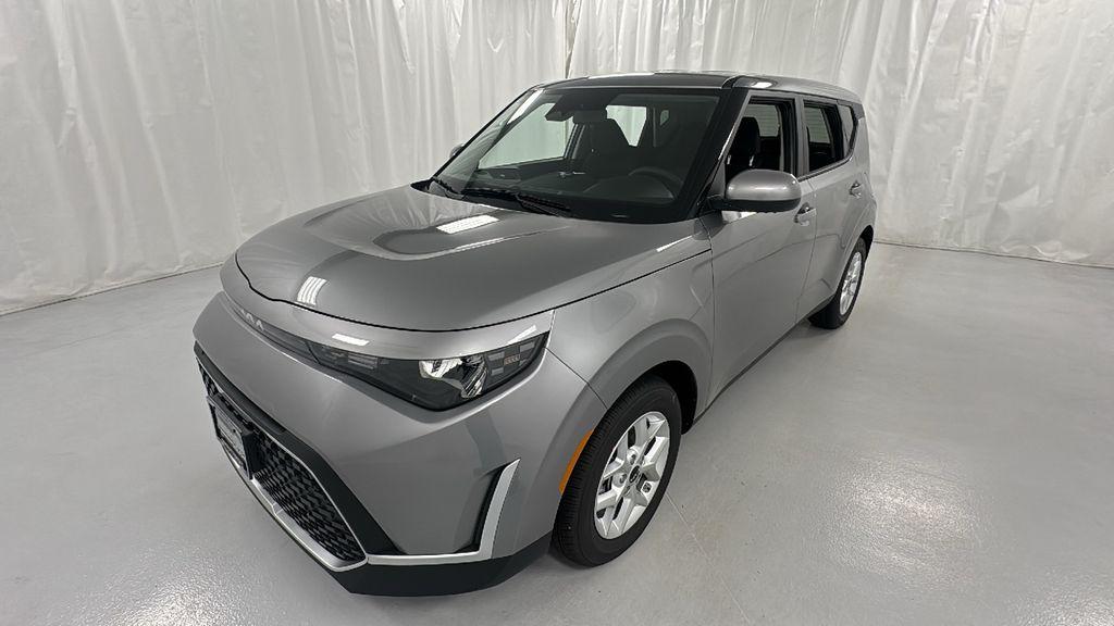 new 2025 Kia Soul car, priced at $19,287