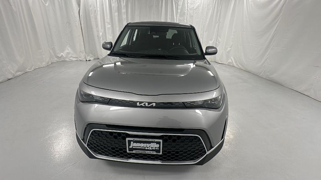new 2025 Kia Soul car, priced at $19,287