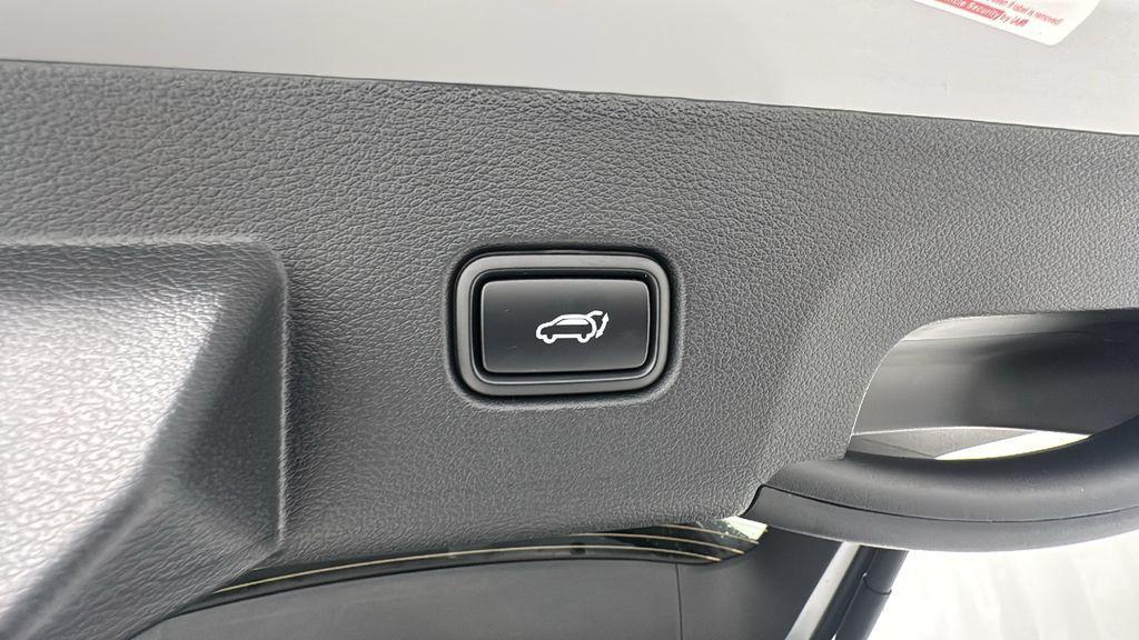 new 2026 Kia Sportage Hybrid car, priced at $32,012