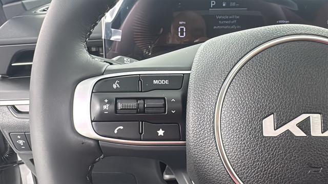 new 2025 Kia K5 car, priced at $27,587