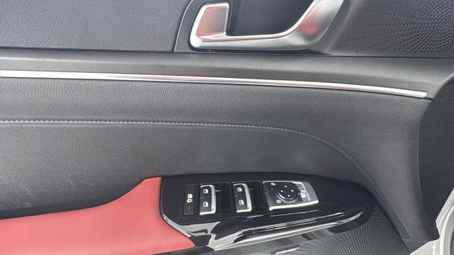 new 2025 Kia K5 car, priced at $27,587