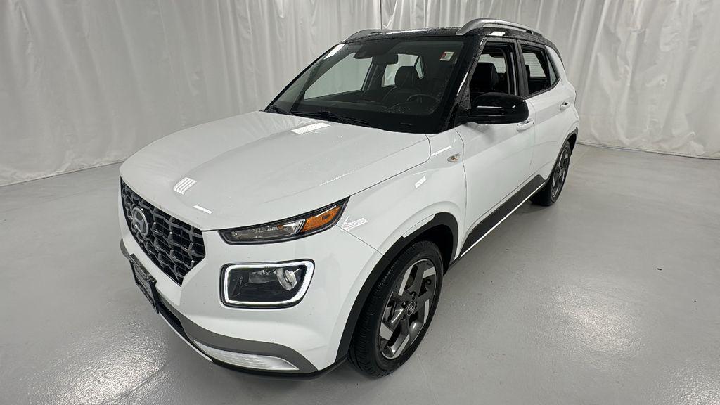 used 2022 Hyundai Venue car, priced at $17,899