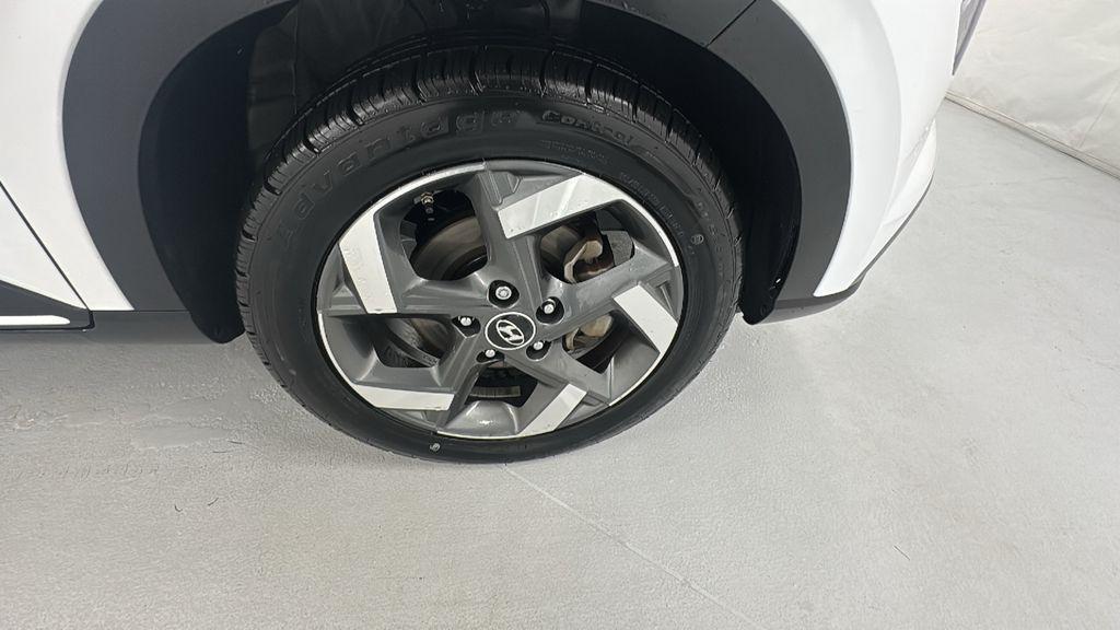 used 2022 Hyundai Venue car, priced at $17,899