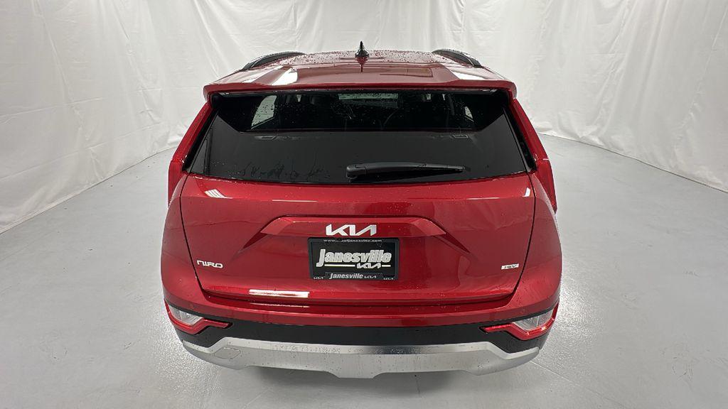 new 2025 Kia Niro car, priced at $30,128