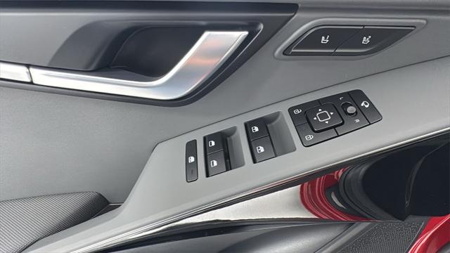 new 2025 Kia Niro car, priced at $29,228
