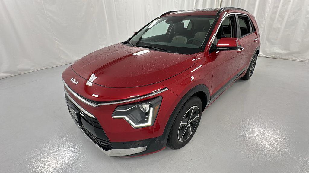new 2025 Kia Niro car, priced at $30,128