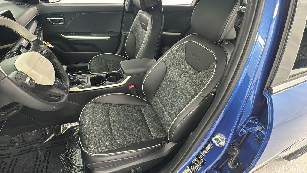 new 2025 Kia K4 car, priced at $23,287