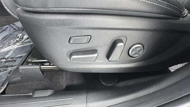 used 2023 Hyundai Santa Fe car, priced at $34,987