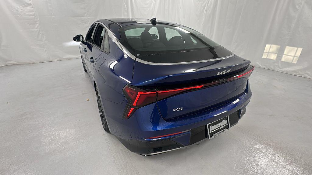 new 2026 Kia K5 car, priced at $27,678
