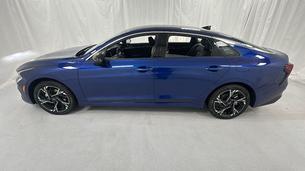 new 2026 Kia K5 car, priced at $27,678