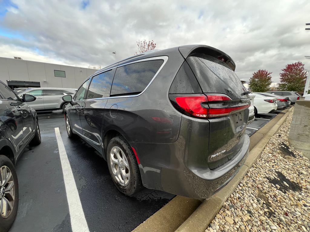used 2021 Chrysler Pacifica car, priced at $21,987