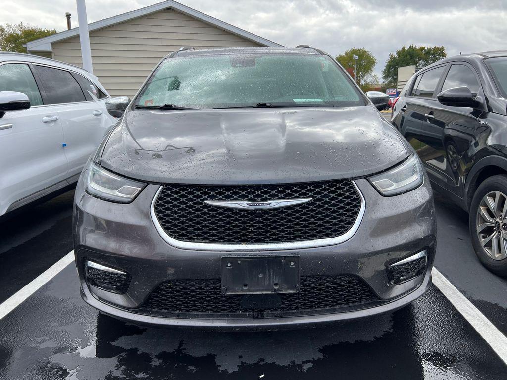 used 2021 Chrysler Pacifica car, priced at $21,987