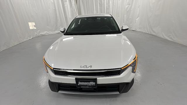 new 2025 Kia K4 car, priced at $20,821