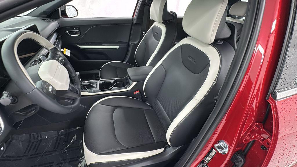 new 2025 Kia K4 car, priced at $24,687