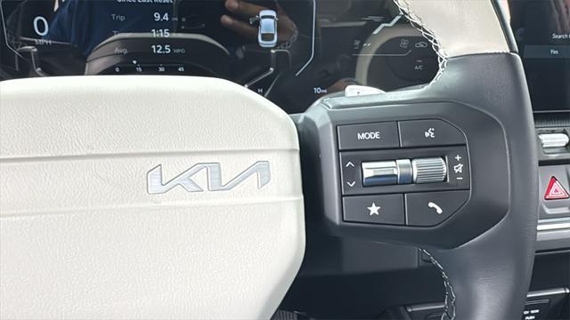 new 2025 Kia K4 car, priced at $22,687