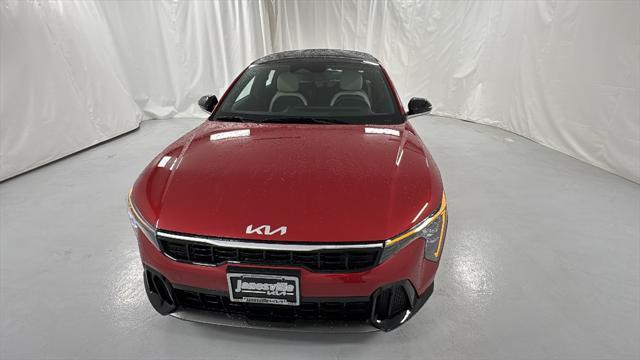 new 2025 Kia K4 car, priced at $22,687