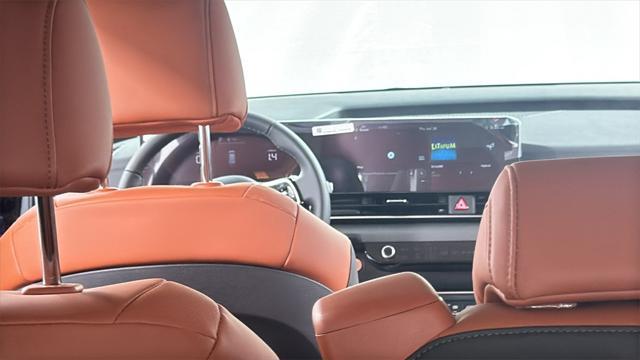 new 2026 Kia Carnival Hybrid car, priced at $39,478