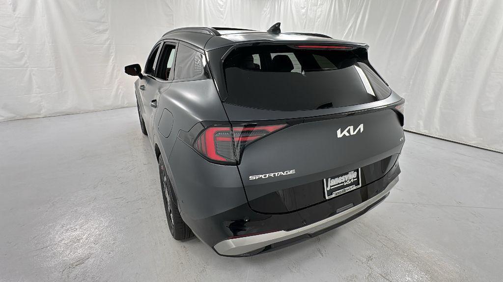 new 2026 Kia Sportage Hybrid car, priced at $38,278
