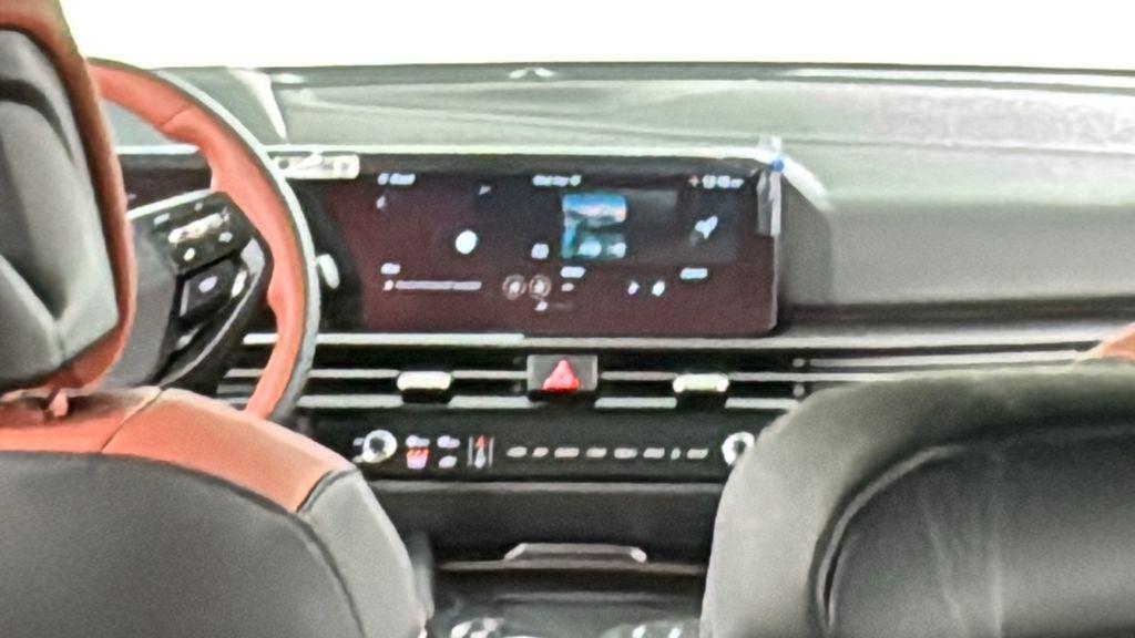 new 2026 Kia Sportage Hybrid car, priced at $38,278