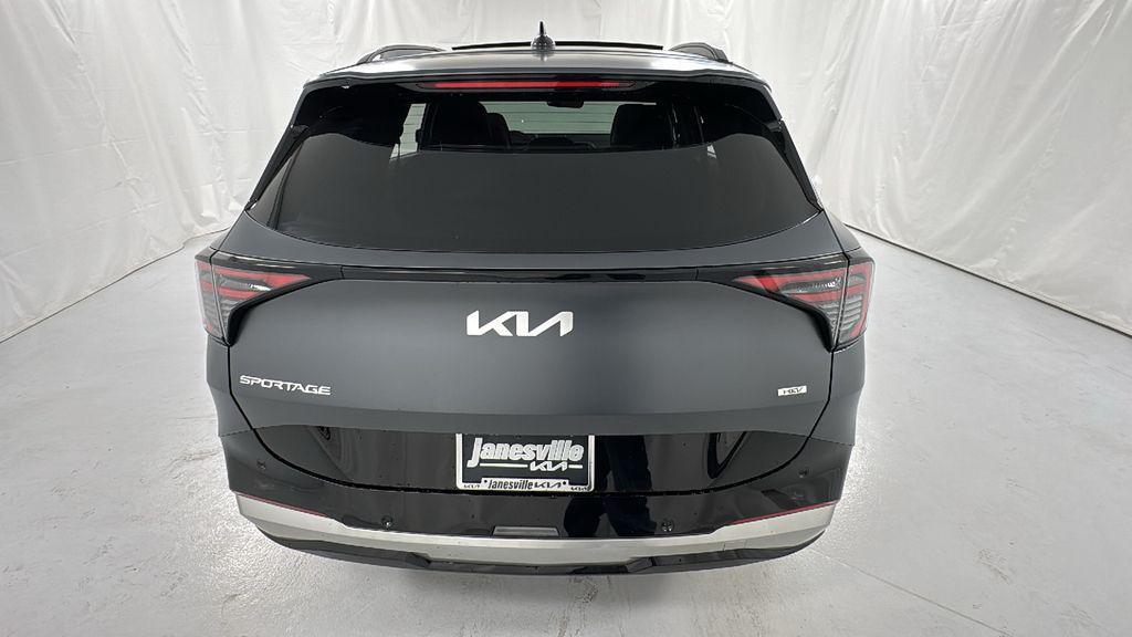 new 2026 Kia Sportage Hybrid car, priced at $38,278