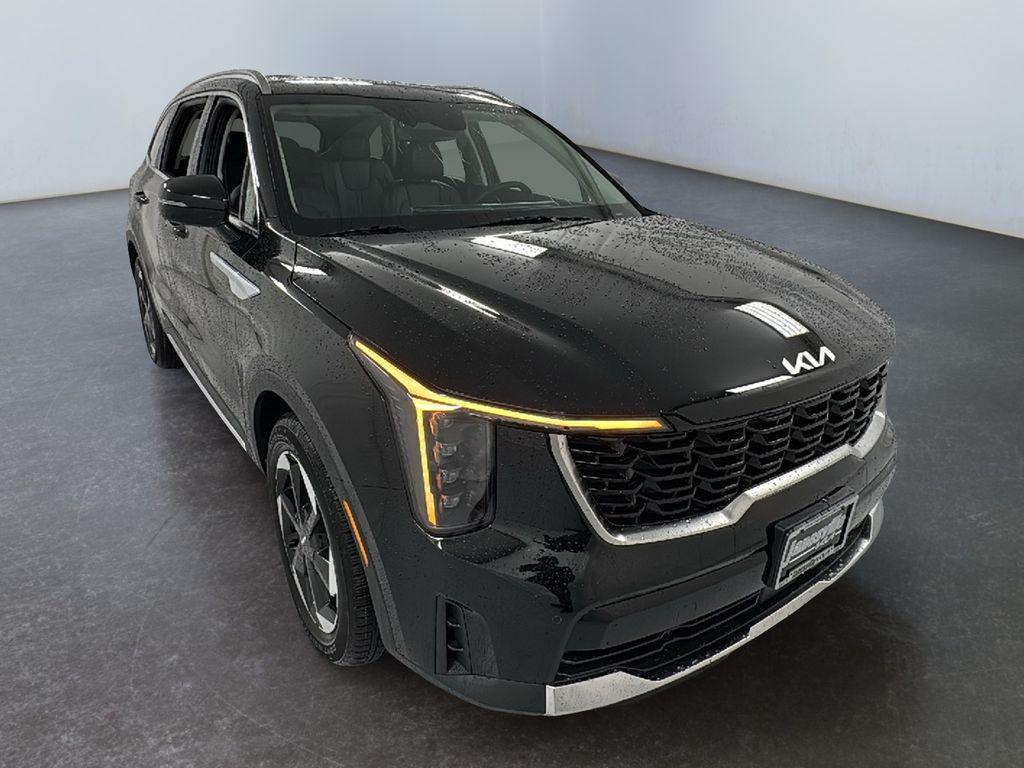 new 2026 Kia Sorento Hybrid car, priced at $38,737