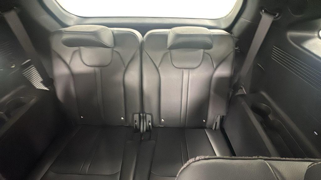 new 2026 Kia Sorento car, priced at $41,678