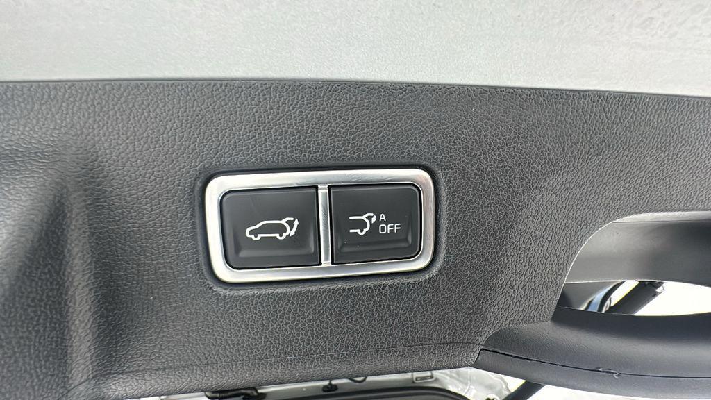 new 2026 Kia Sorento car, priced at $41,678