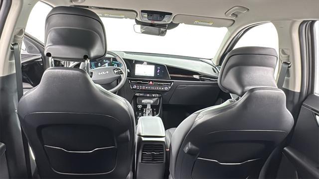 new 2025 Kia Niro car, priced at $25,178
