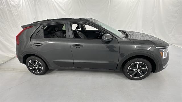 new 2025 Kia Niro car, priced at $25,178