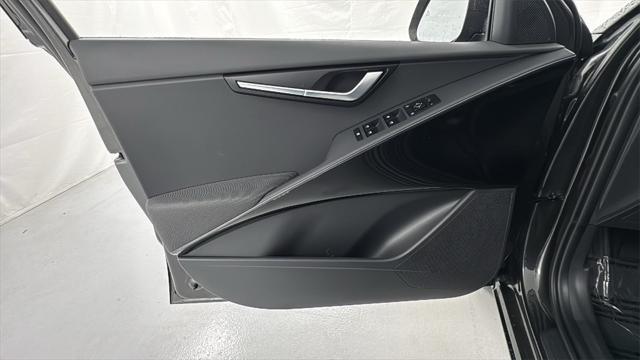 new 2025 Kia Niro car, priced at $25,178